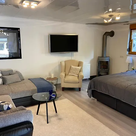 Toms Ferienhuette Daire