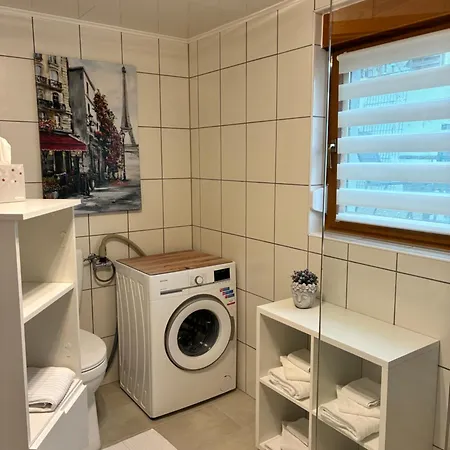 Appartement Toms Ferienhuette Annweiler am Trifels