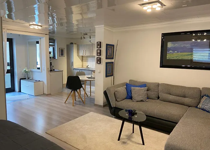 Toms Ferienhuette * Annweiler am Trifels